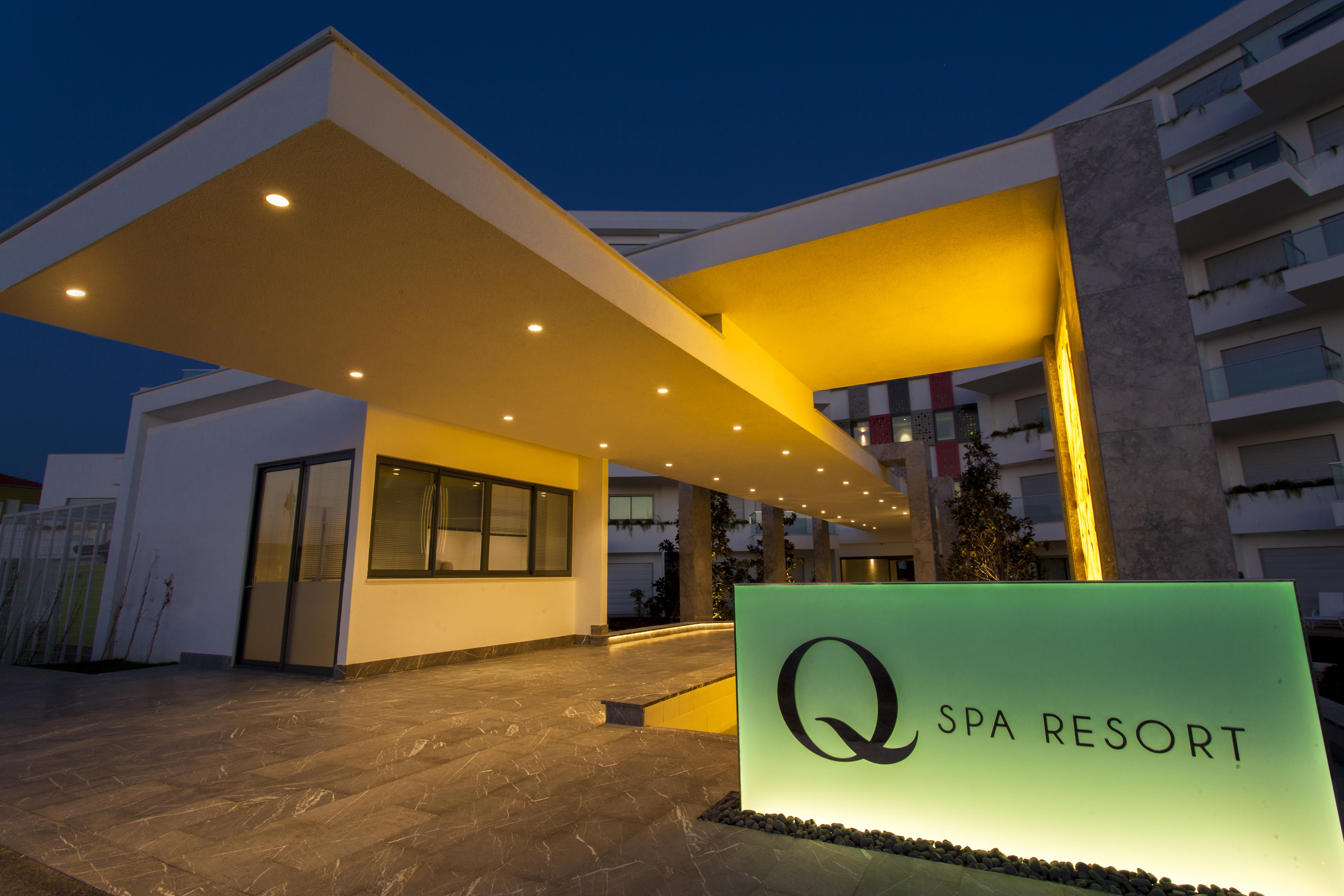 Q Spa Resort Side Exterior photo